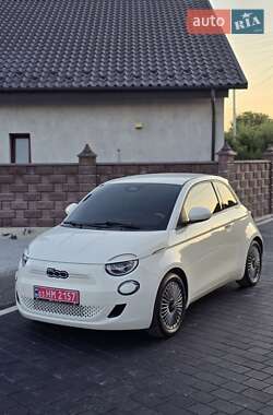 Хетчбек Fiat 500e 2023 в Дубні