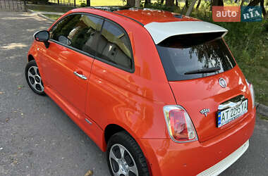 Хэтчбек Fiat 500e 2013 в 