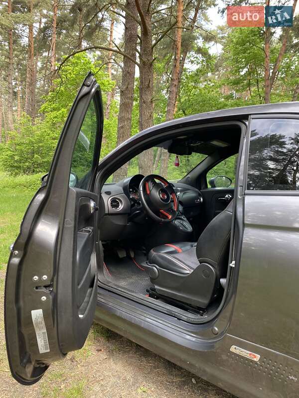Хэтчбек Fiat 500e 2015 в Львове