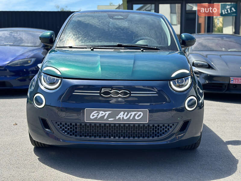 Хэтчбек Fiat 500e 2020 в Киеве