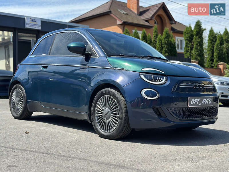 Хэтчбек Fiat 500e 2020 в Киеве
