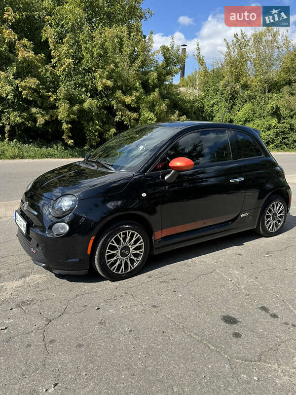 Хэтчбек Fiat 500e 2013 в Киеве