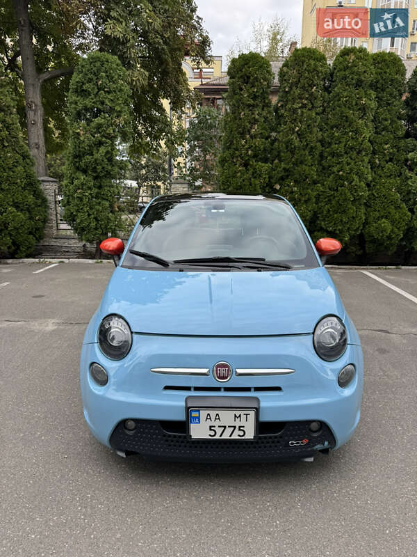 Хэтчбек Fiat 500e 2017 в Киеве