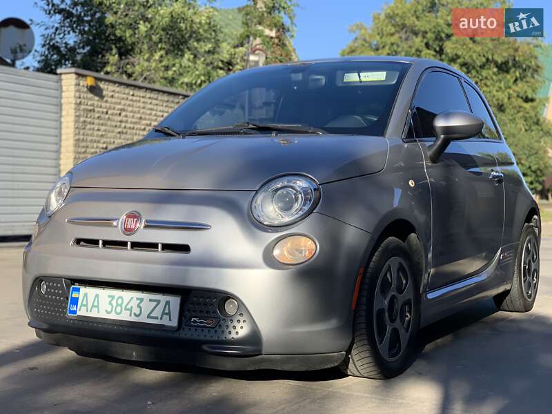 Хэтчбек Fiat 500e 2016 в Киеве