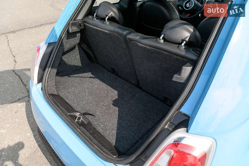 Хэтчбек Fiat 500e 2015 в Киеве