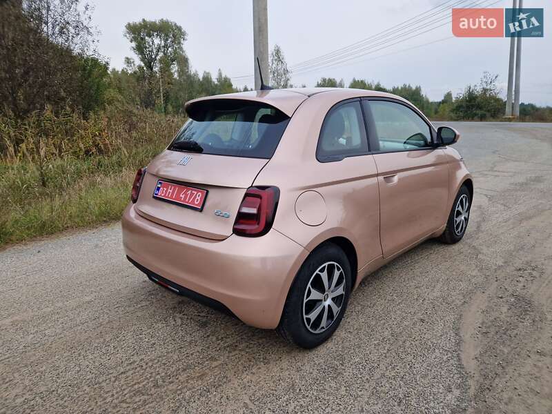Хетчбек Fiat 500e 2021 в Києві