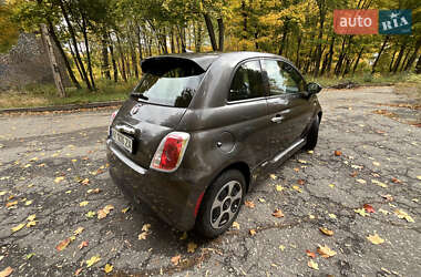 Хэтчбек Fiat 500e 2017 в 