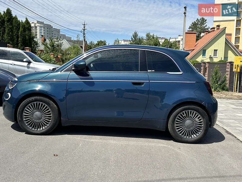 Хэтчбек Fiat 500e 2020 в Киеве