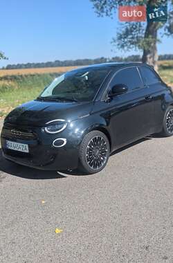 Хэтчбек Fiat 500e 2021 в 