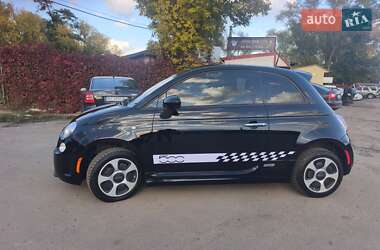 Хэтчбек Fiat 500e 2015 в 
