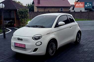 Хетчбек Fiat 500e 2023 в 