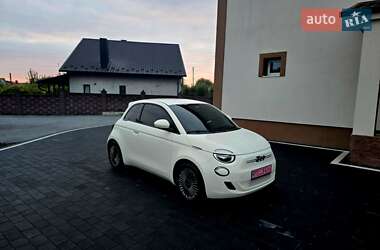 Хетчбек Fiat 500e 2023 в 