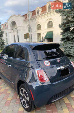 Хетчбек Fiat 500e 2016 в  фото 11 Хетчбек Fiat 500e 2016 в