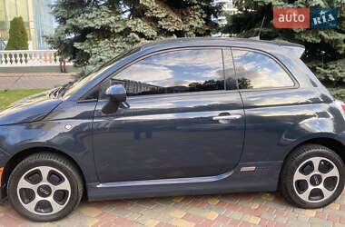 Хетчбек Fiat 500e 2016 в  фото 15 Хетчбек Fiat 500e 2016 в