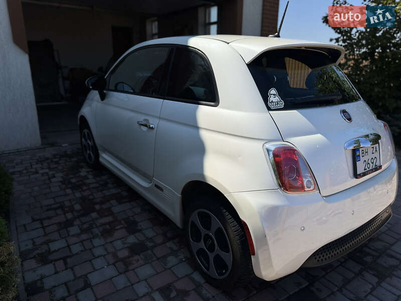 Хэтчбек Fiat 500e 2015 в Одессе фото 12 Хэтчбек Fiat 500e 2015 в Одессе