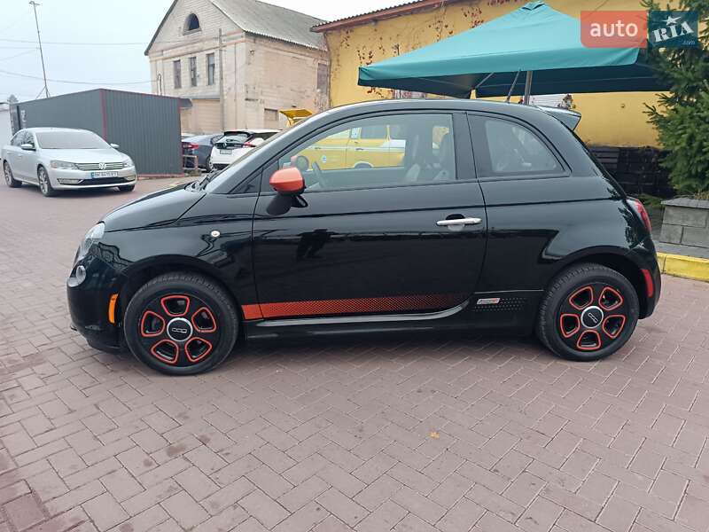 Хэтчбек Fiat 500e 2015 в Ровно