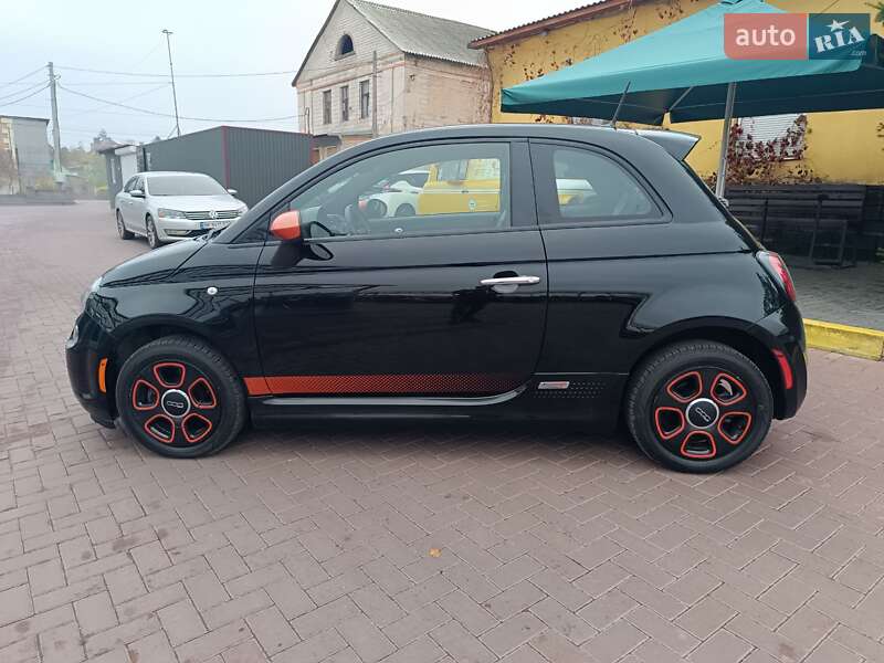 Хэтчбек Fiat 500e 2015 в Ровно