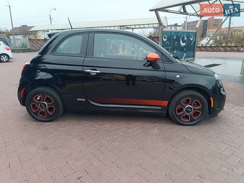 Хэтчбек Fiat 500e 2015 в Ровно