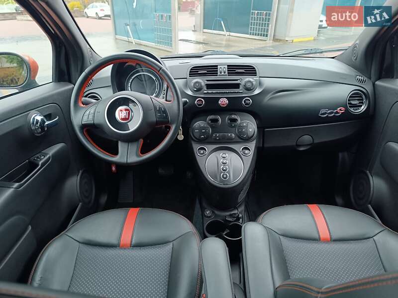 Хэтчбек Fiat 500e 2015 в Ровно