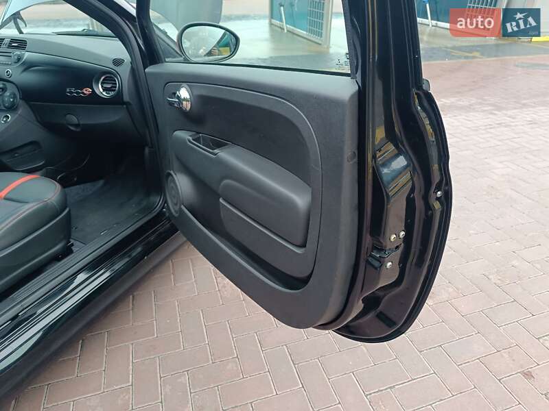 Хэтчбек Fiat 500e 2015 в Ровно