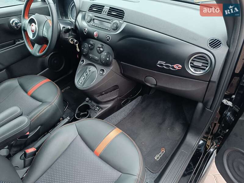 Хэтчбек Fiat 500e 2015 в Ровно