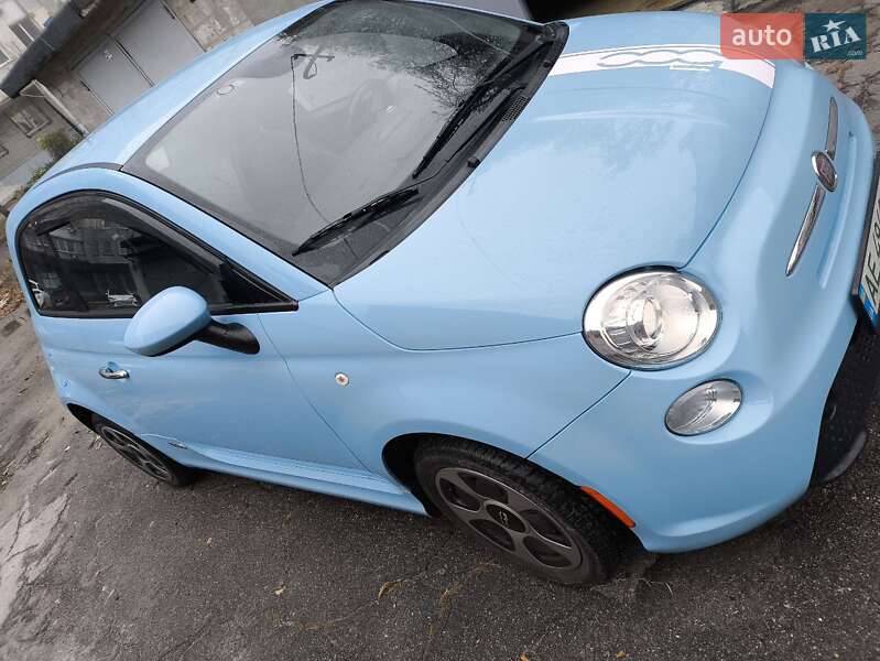 Хетчбек Fiat 500e 2014 в Дніпрі