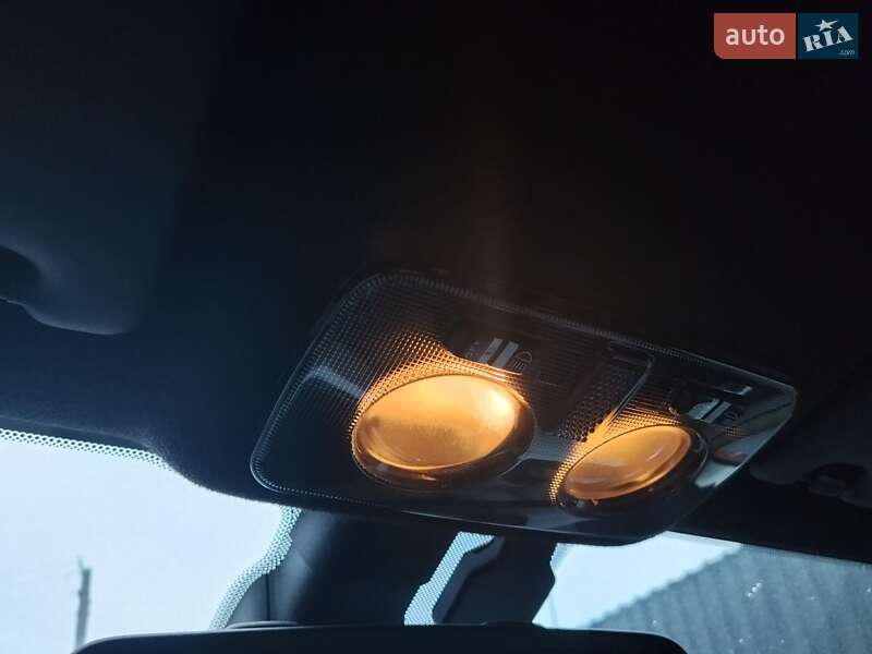 Хетчбек Fiat 500e 2015 в Пирятині фото 12 Хетчбек Fiat 500e 2015 в Пирятині