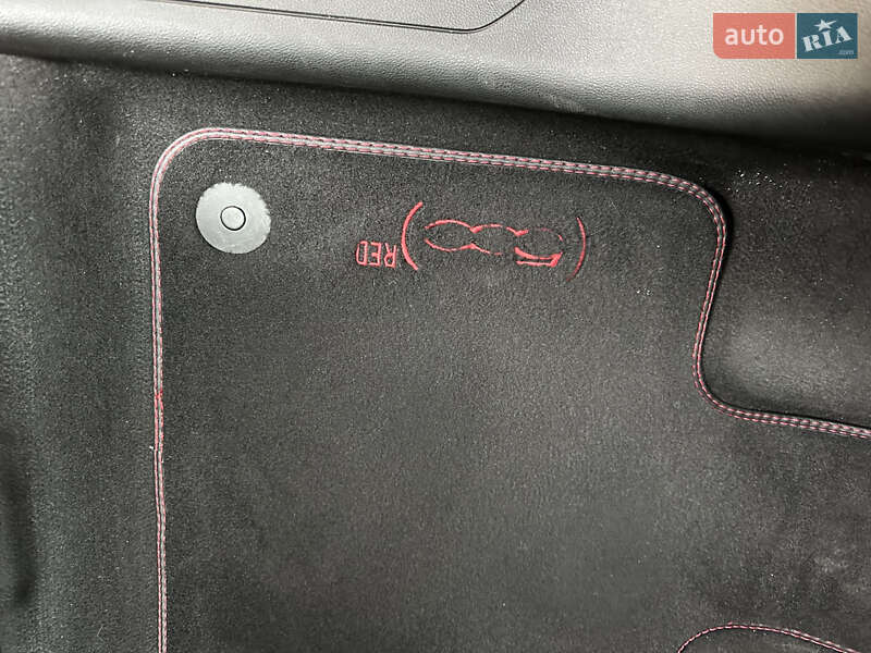 Хэтчбек Fiat 500e 2022 в Дубно