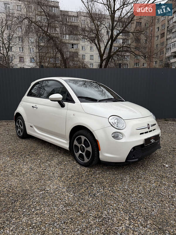 Хетчбек Fiat 500e 2018 в Івано-Франківську
