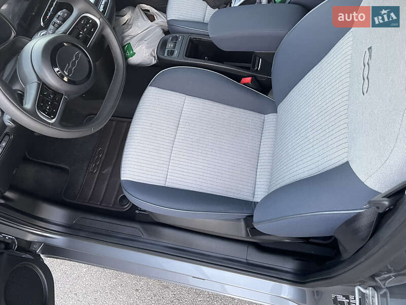 Хэтчбек Fiat 500e 2020 в Луцке фото 13 Хэтчбек Fiat 500e 2020 в Луцке