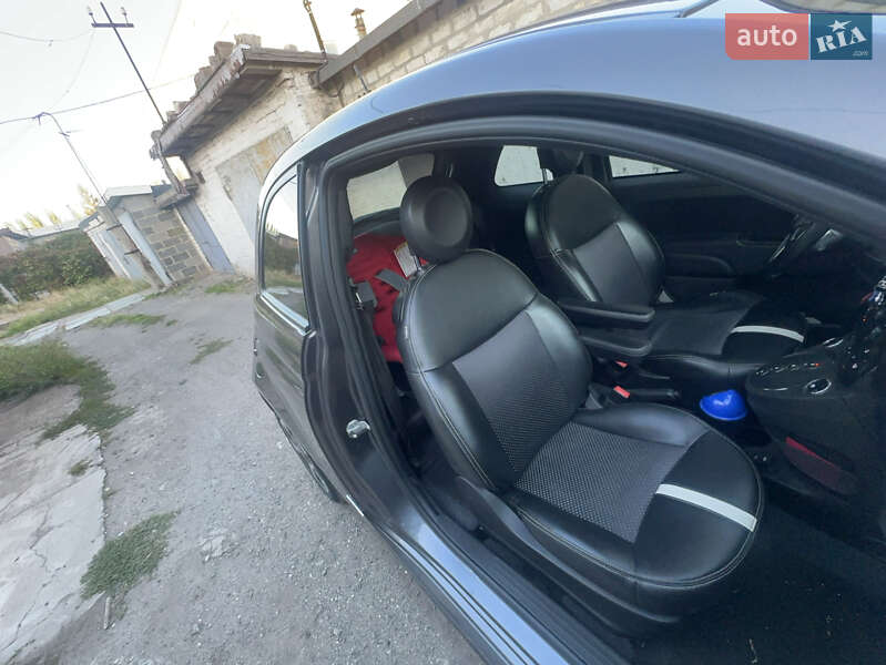 Хэтчбек Fiat 500e 2017 в Кривом Роге фото 7 Хэтчбек Fiat 500e 2017 в Кривом Роге