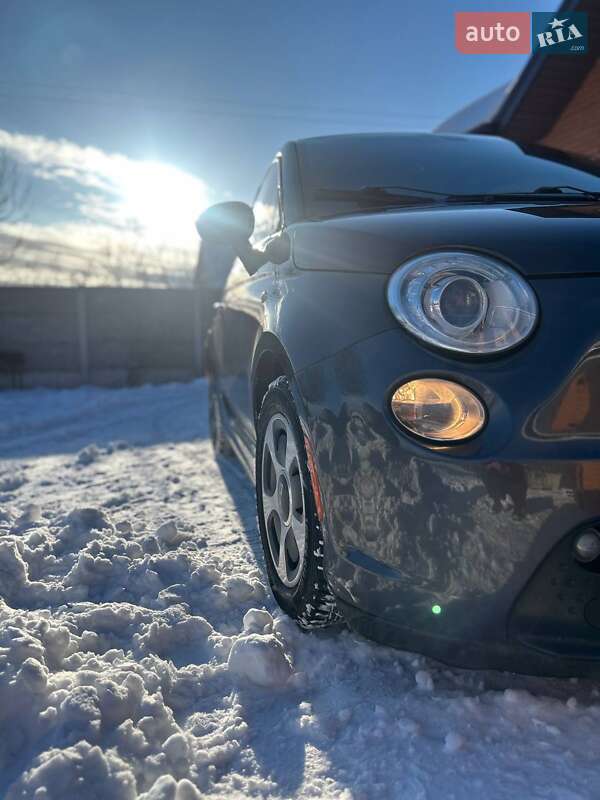 Хетчбек Fiat 500e 2016 в Дніпрі