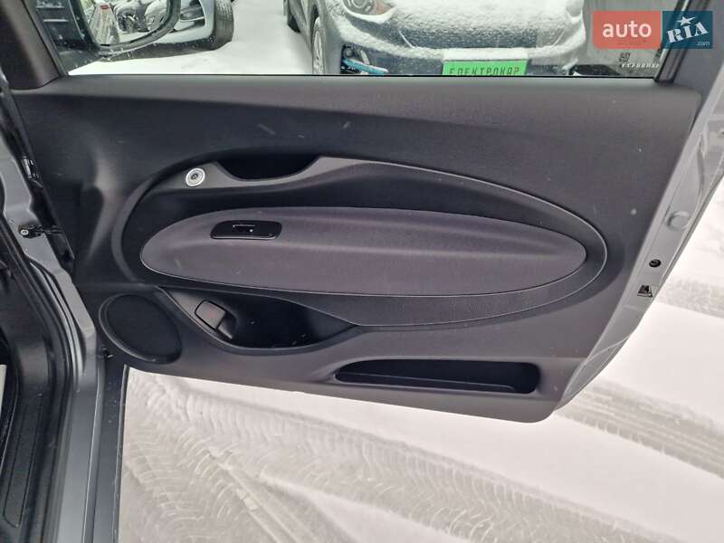 Хэтчбек Fiat 500e 2022 в Виннице