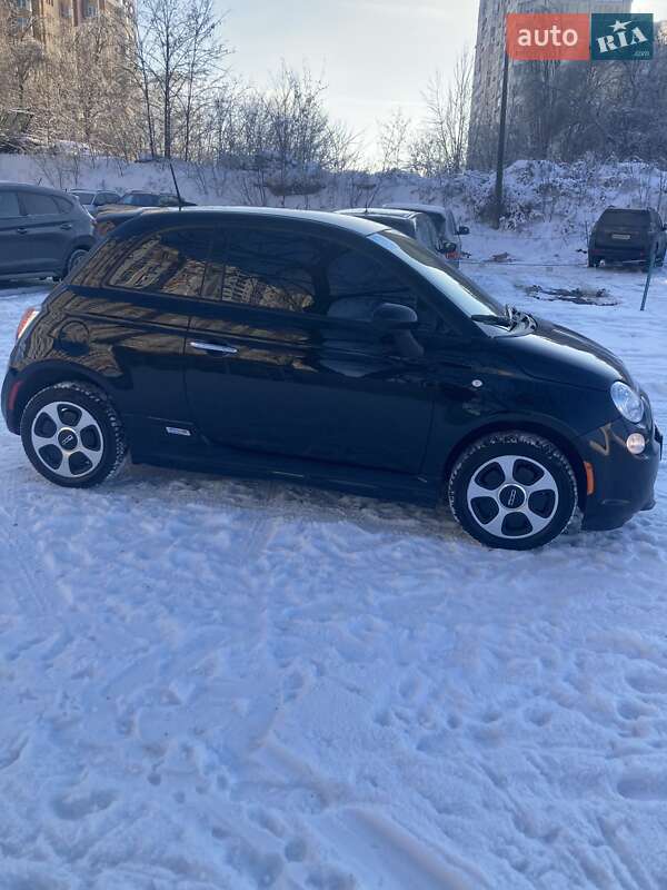 Хэтчбек Fiat 500e 2016 в Киеве