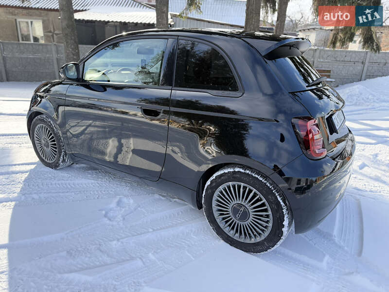 Хэтчбек Fiat 500e 2021 в Черкассах