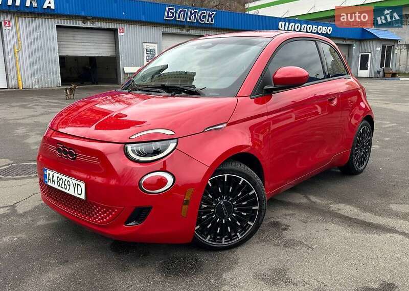 Fiat 500e 2023