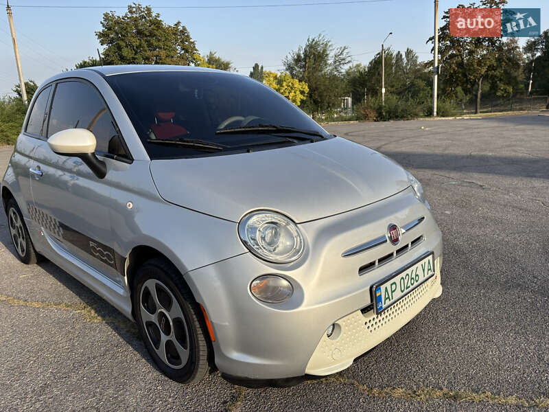 Хэтчбек Fiat 500e 2014 в Запорожье