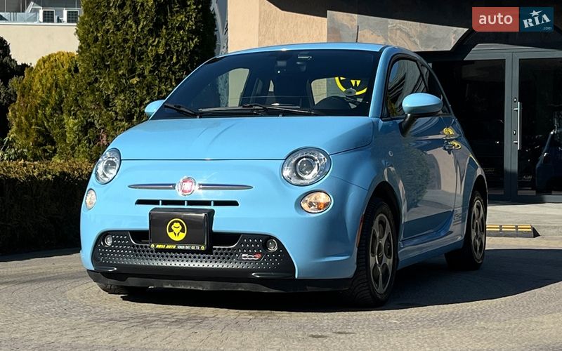 Хэтчбек Fiat 500e 2016 в Львове
