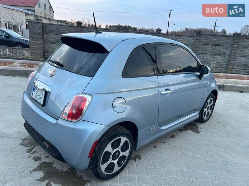 Хэтчбек Fiat 500e 2015 в Новояворовске фото 5 Хэтчбек Fiat 500e 2015 в Новояворовске
