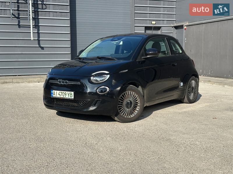 2021 Fiat 500E, VIN ZFAEFAR46MX038563:plate — фото 1 (autoria)