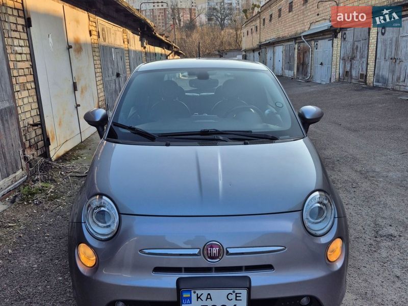 2017 Fiat 500E, VIN 3C3CFFGE2HT575803:plate — фото 1 (autoria)