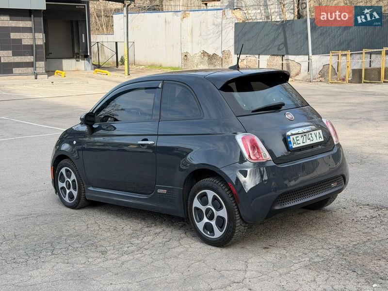 Хэтчбек Fiat 500e 2017 в Днепре