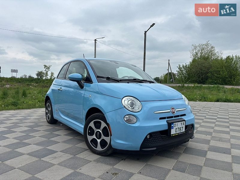Хэтчбек Fiat 500e 2016 в Самборе