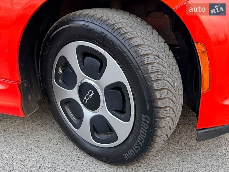 Хэтчбек Fiat 500e 2014 в Ирпене