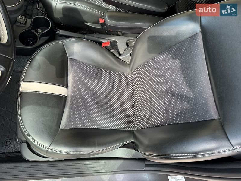 Хэтчбек Fiat 500e 2015 в Киеве