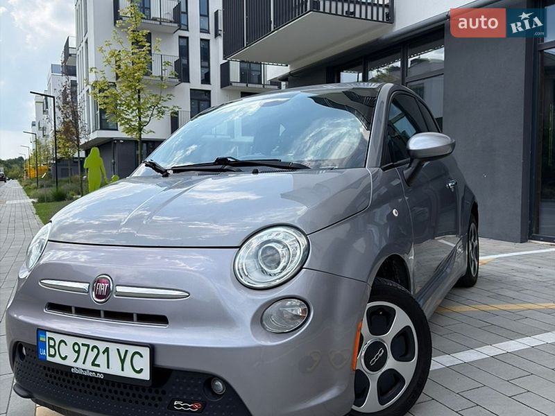 Хэтчбек Fiat 500e 2015 в Львове