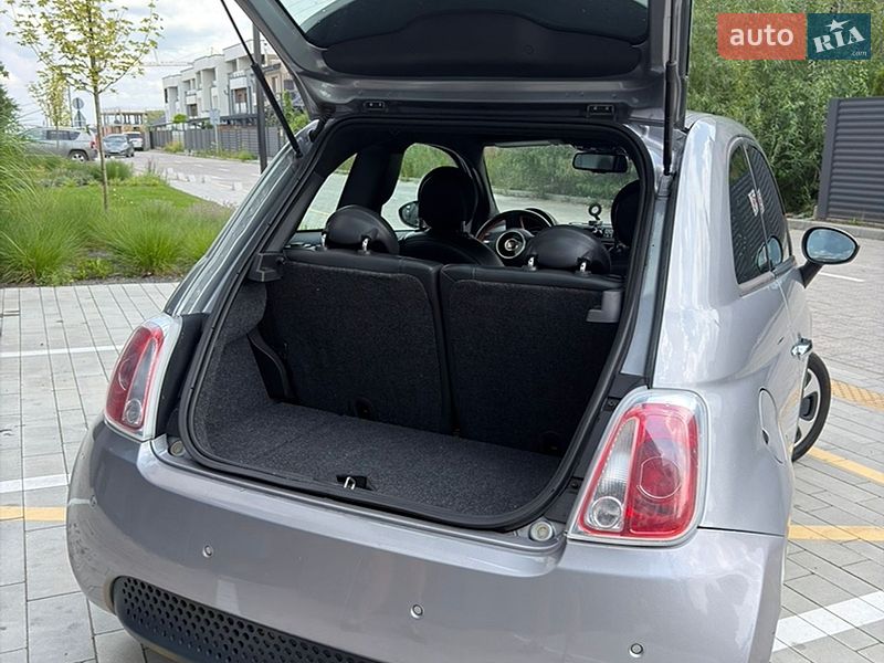 Хэтчбек Fiat 500e 2015 в Львове