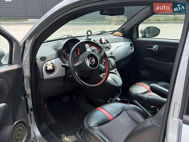 Хэтчбек Fiat 500e 2015 в Львове