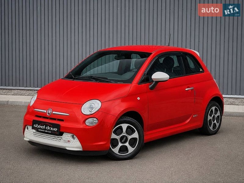 Fiat 500e, фото з оголошення