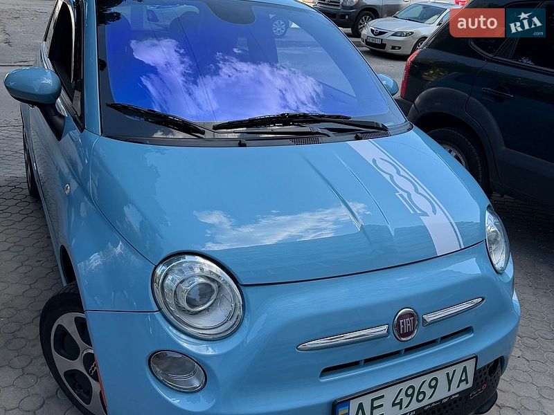 Хэтчбек Fiat 500e 2014 в Днепре